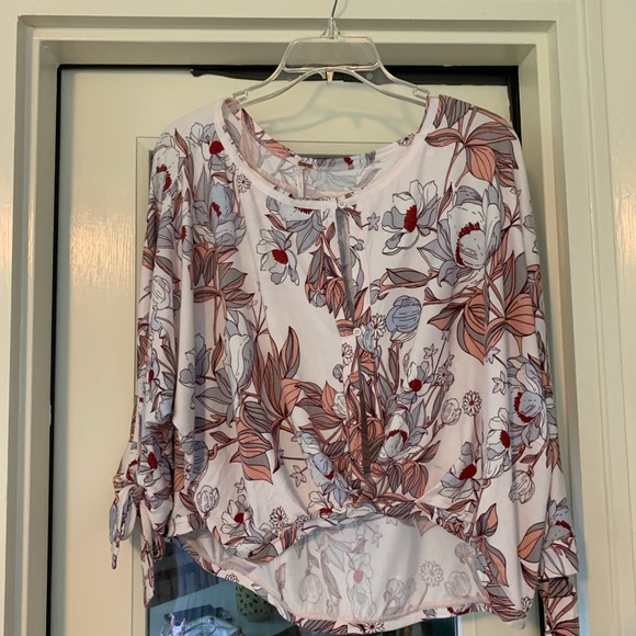 Free People cropped top - Picture 4 of 11